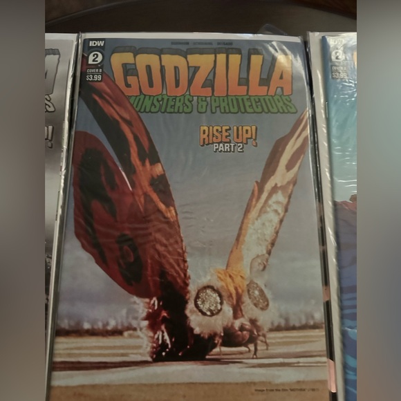 Godzilla Monster Comics Collection - Black, Red, Green Covers - Picture 4 of 8